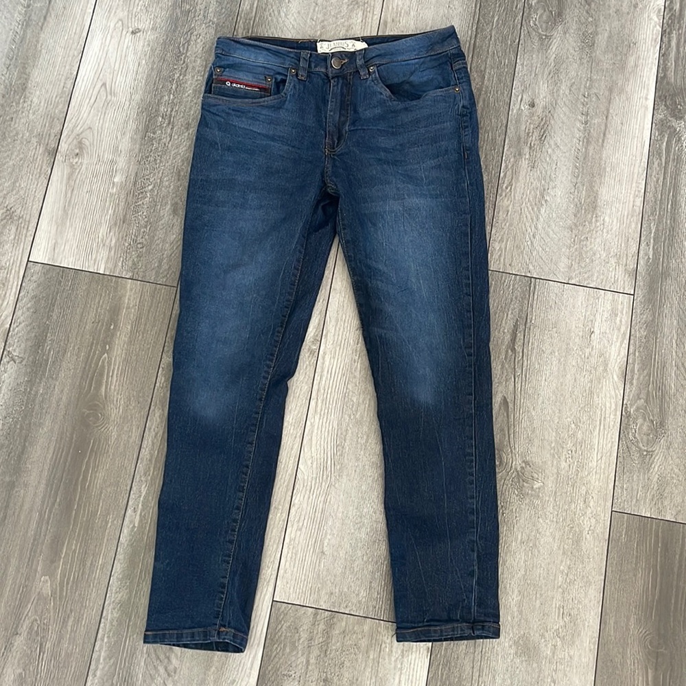 Akademiks Jeanius fitted men’s jeans, size 30x30, great condition